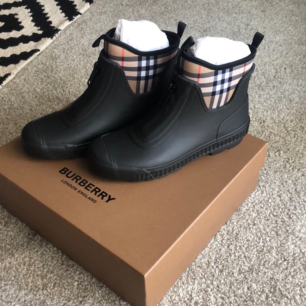Burberry London England boots.